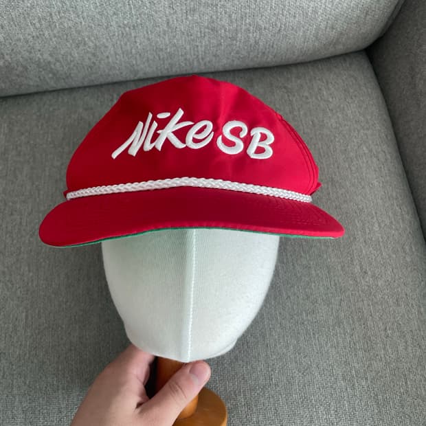Nike SB 트러커캡