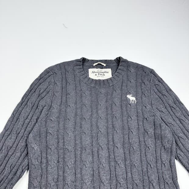 아베크롬비 뉴욕 A&F 차콜 케이블 니트 (L 여성추천)