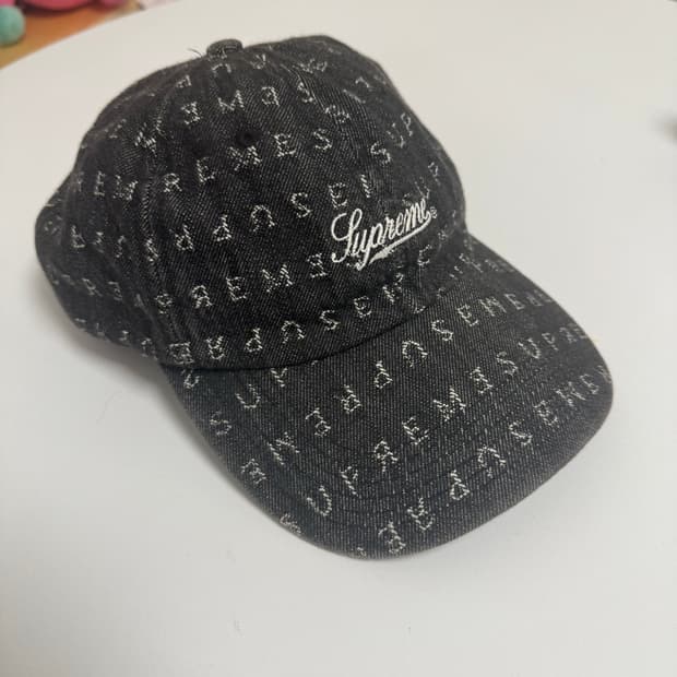 슈프림 데님 모노그램 캡