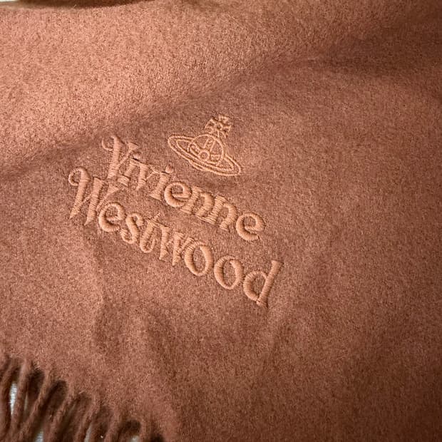 비비안웨스트우드 목도리