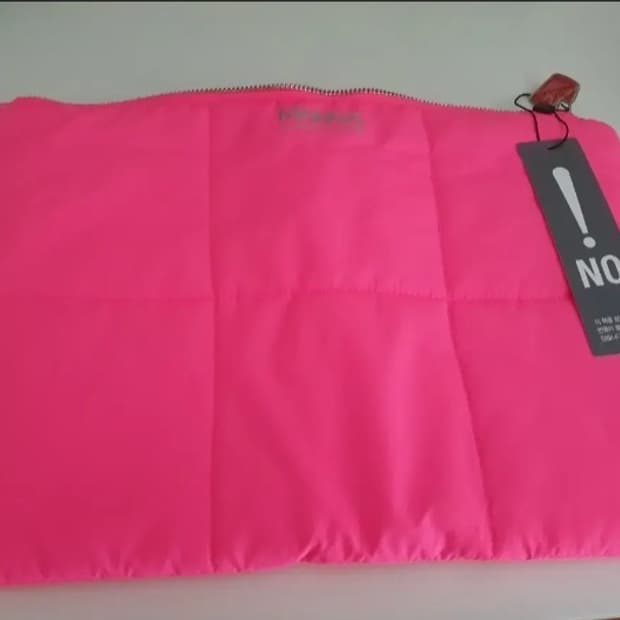 MARCUS 루퍼 핑크 파우치(새상품)