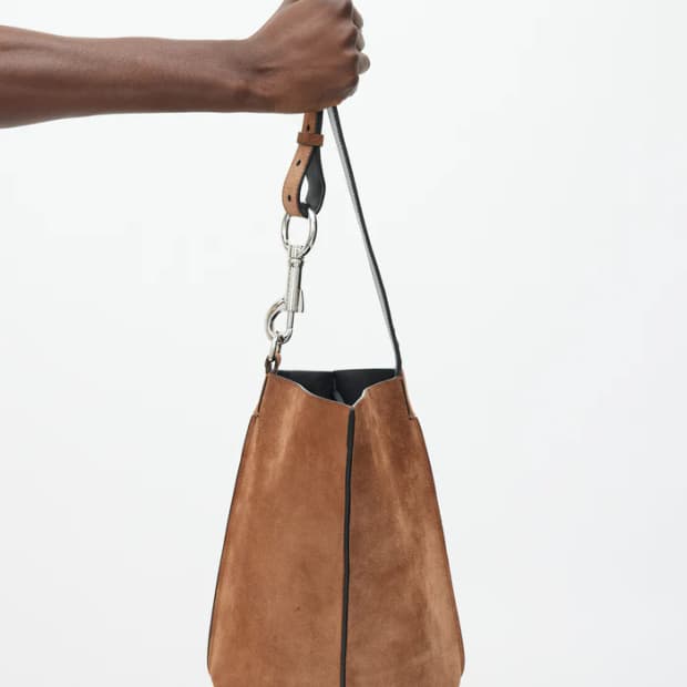 ACNE STUDIOS 아크네 스튜디오 브라운 스웨이드 마켓 버킷백