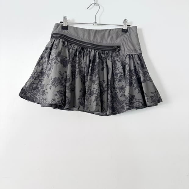 Flower zip detail mini skirt / grey