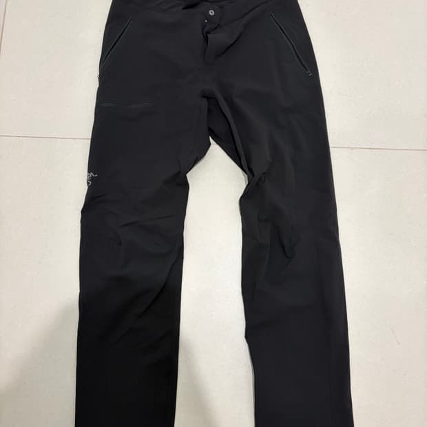 아크테릭스 감마LT 팬츠 S-S 사이즈 팝니다