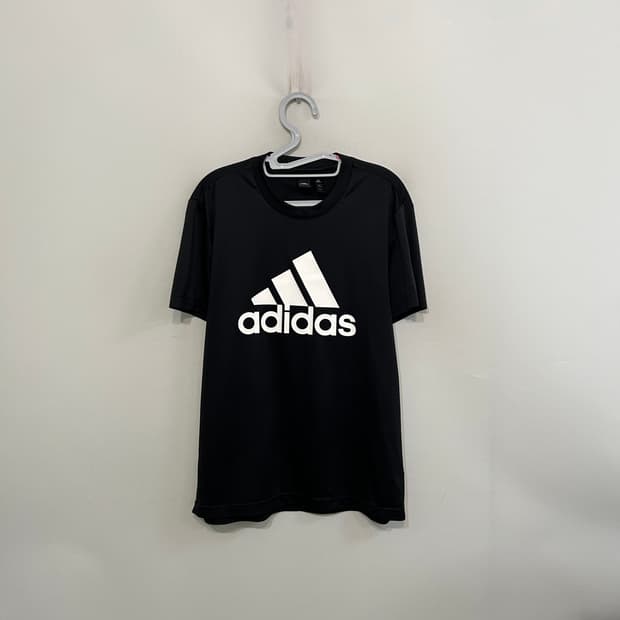 아디다스 남성 반팔 티셔츠 110
