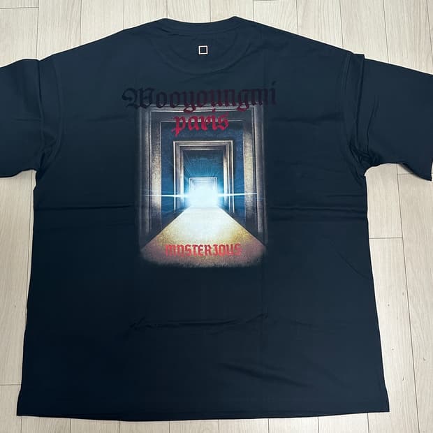 우영미 홀웨이 그래픽 반팔 티셔츠 52(110)