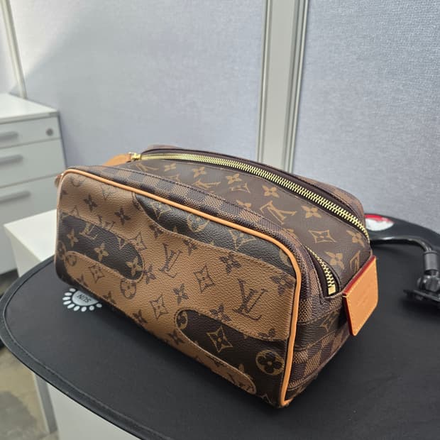 [정품] 루이비통 돕키트