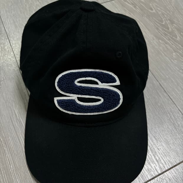스투시 셔닐 S 로우 프로 캡 블랙