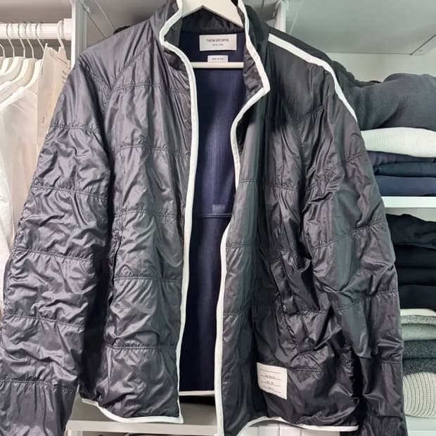 톰브라운 바람막이 속기모 2사이즈