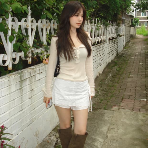 아워캐비넷 milk buttone tee