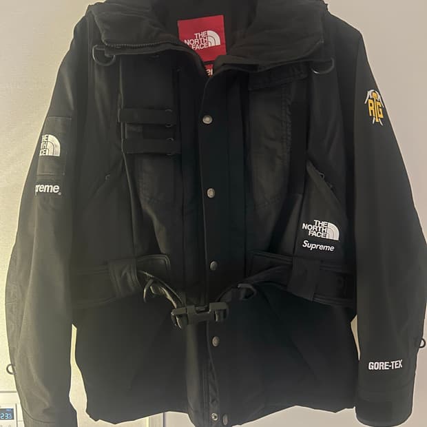 슈프림 노스페이스 고어텍스 RTG자켓 M