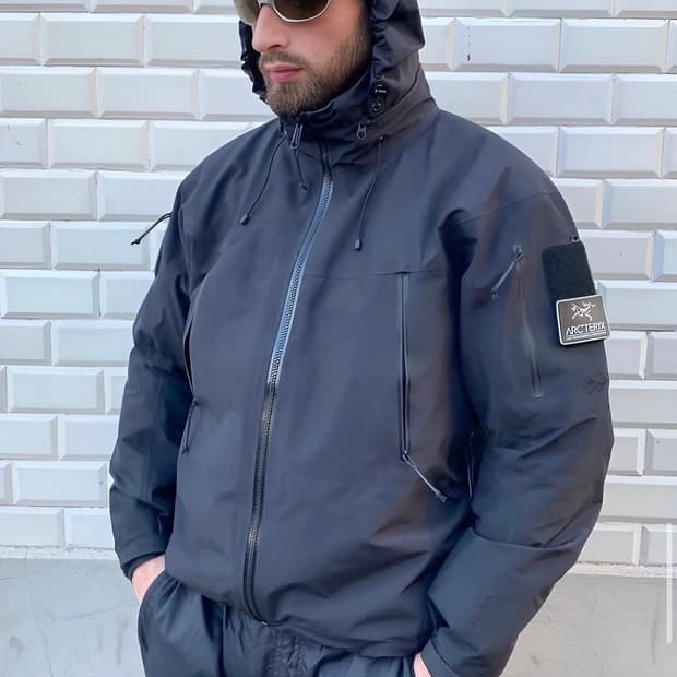 아크테릭스 리프 알파자켓 블랙L Gen2