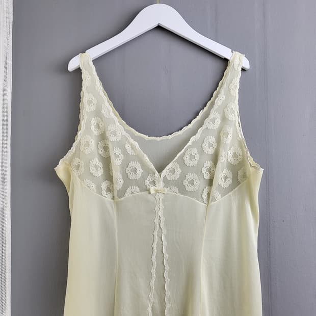 빈티지 버터 플라워 슬립 드레스