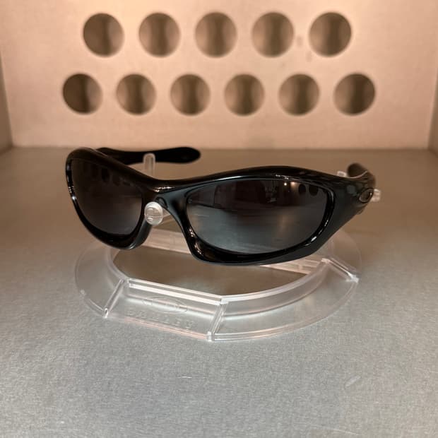 오클리 Monster Dog 몬스터독 (2003)