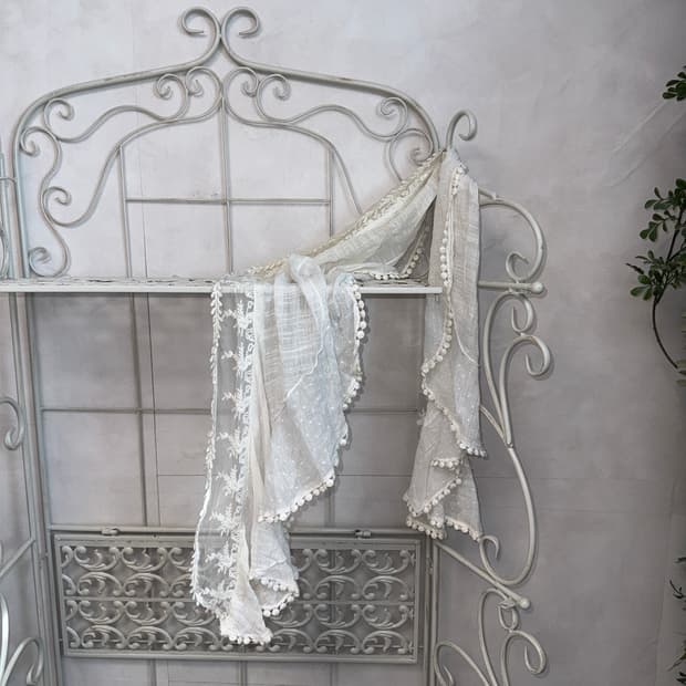 Ivory dot floral lace scarf