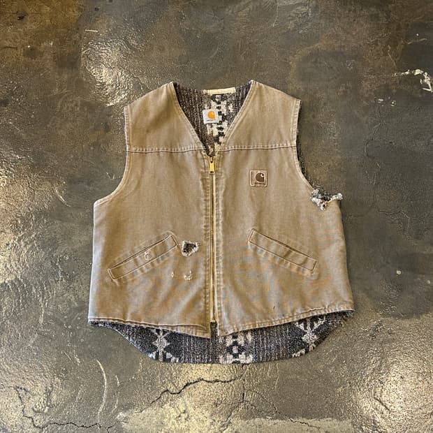 칼하트 V01  디스트레스드 워크베스트 L