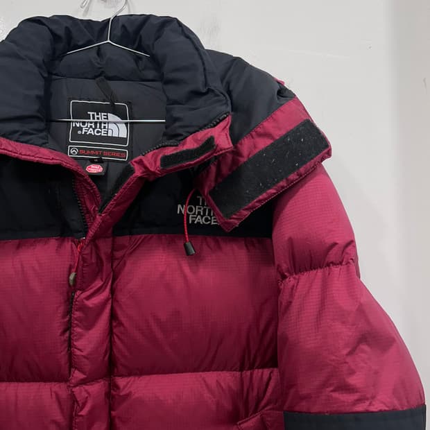 노스페이스 써밋시리즈 구스다운 700 패딩