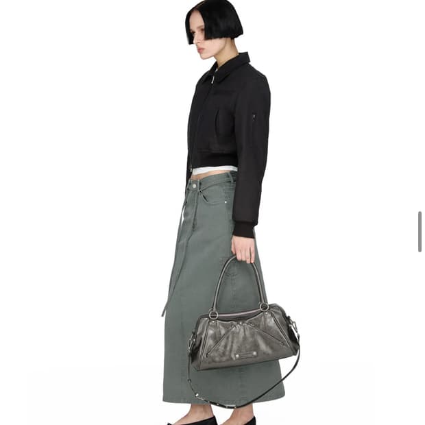 썬번프로젝트 블랙 코튼 크롭 자켓