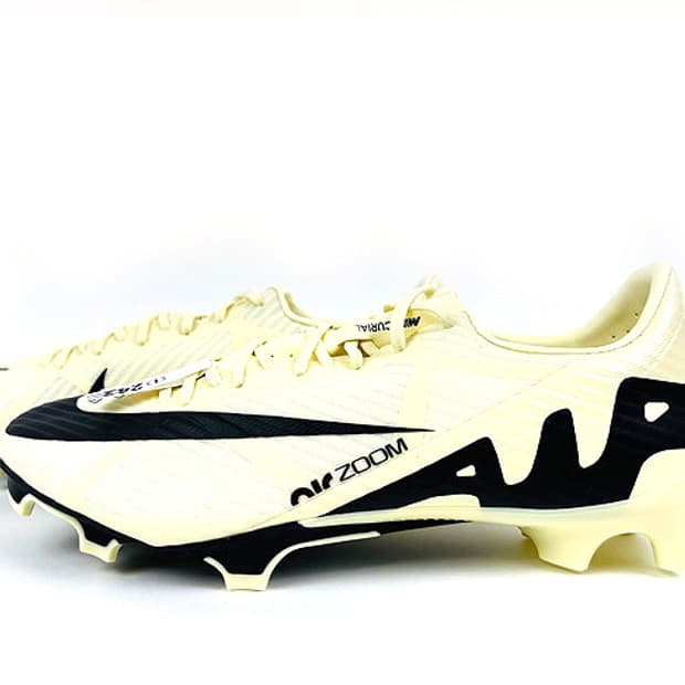 (270) 나이키 줌 머큐리얼 베이퍼 15 아카데미 FG/MG