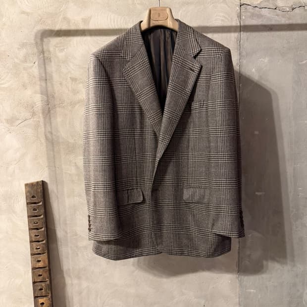 브리오니 캐시미어 테일러드 자켓 남성105