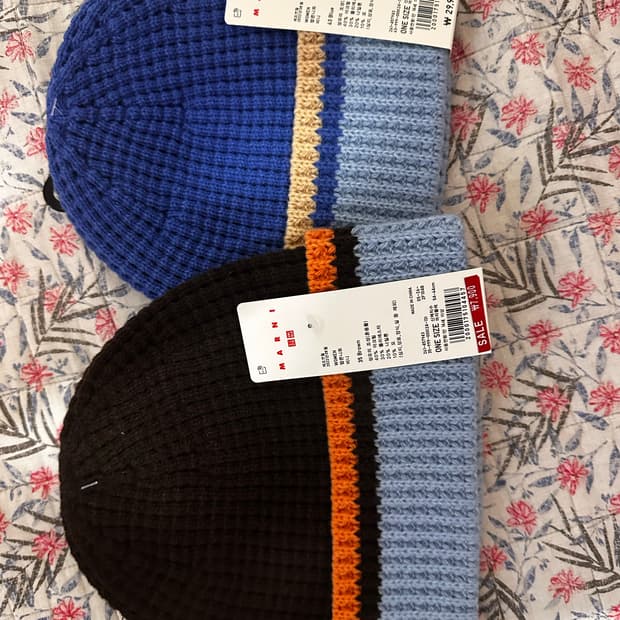 유니클로 마르니 비니 블루