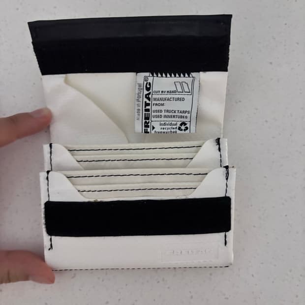 프라이탁 카드지갑