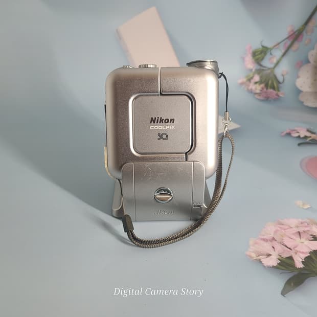 니콘 쿨픽스 SQ 디카 (디지털 카메라)