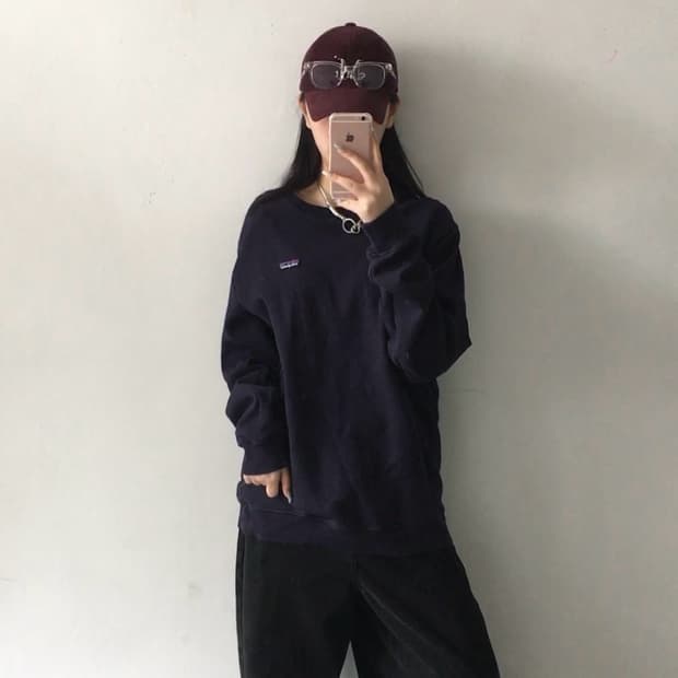 파타고니아 미니 와펜 맨투맨