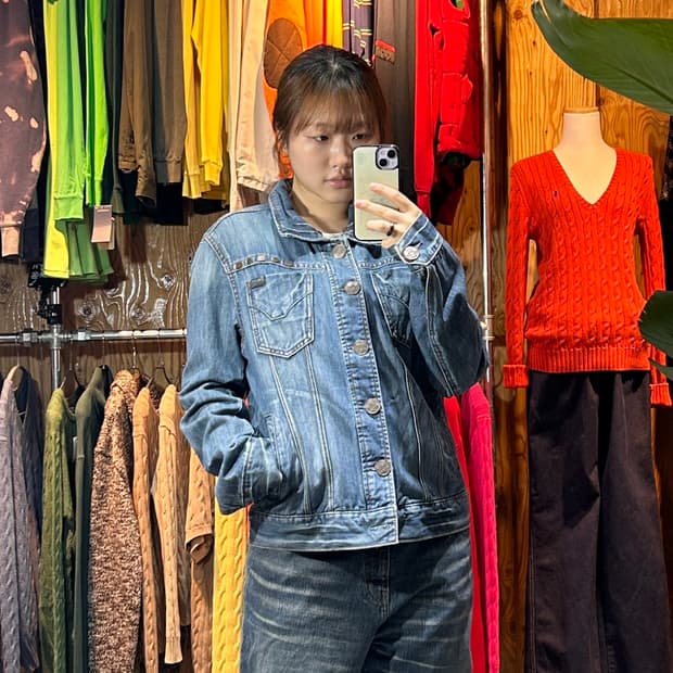 M ONG JEANS  빈티지 페이딩 블루 데님 자켓