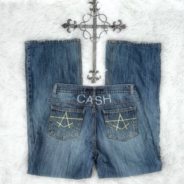 캐쉬 빈티지 플레어 부츠컷 진