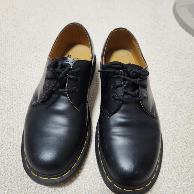 닥터마틴 1461 블랙 스무스 가죽 슈즈