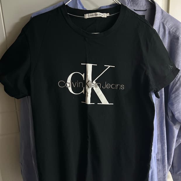 ck calvinklein반팔 M