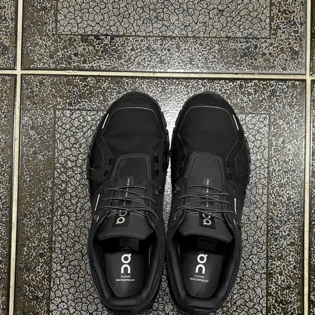 On 클라우드 6 러닝화