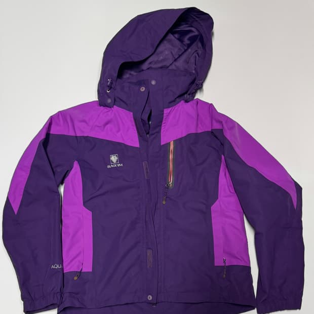 여성 블랙야크 퍼플 등상 바람막이 자켓