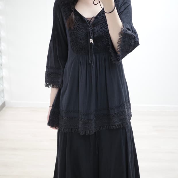 Oriental black tassel blouse