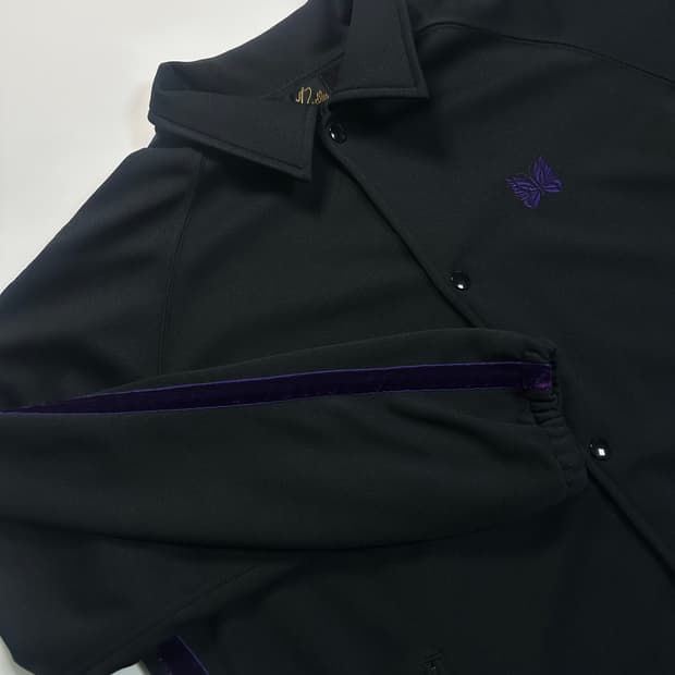 니들스 블랙 코치자켓