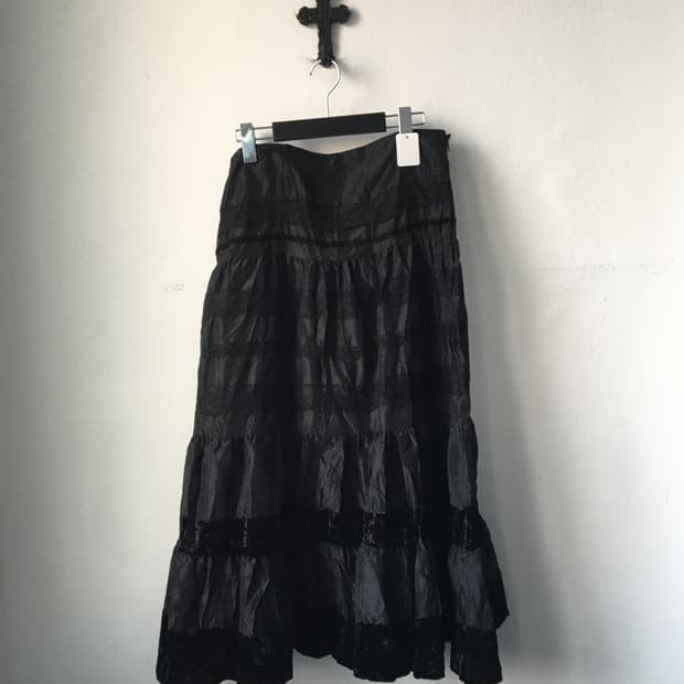 Lace layer long skirt