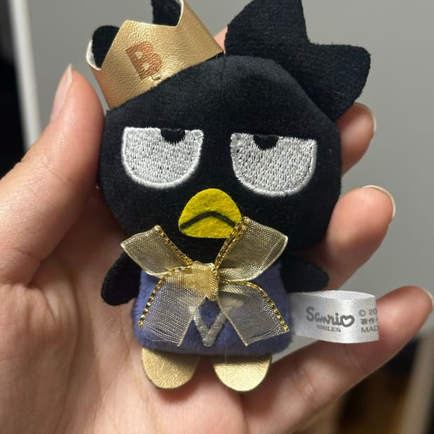 산리오 배드바츠마루 인형 뱃지
