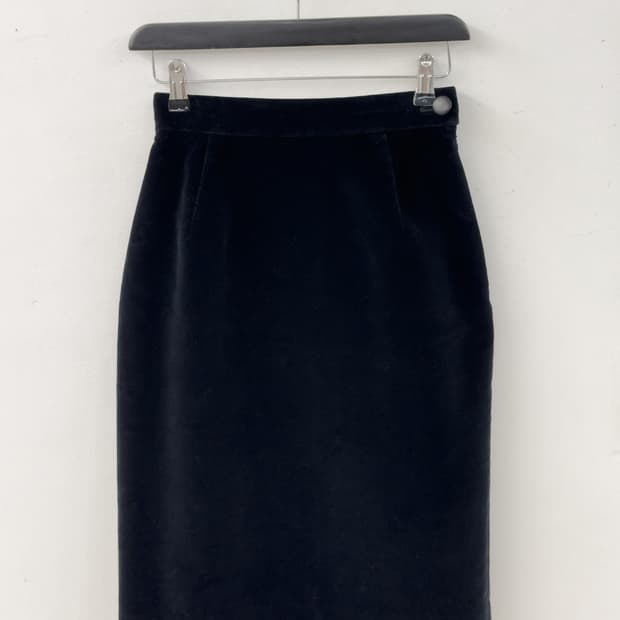 비비안웨스트우드 벨벳 스커트