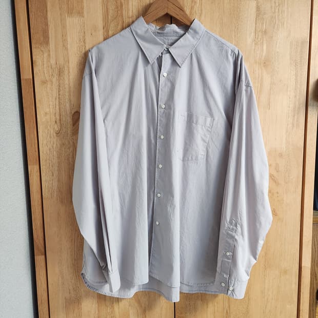 로파이 홀리데이 셔츠 (팔로마 그레이) XL