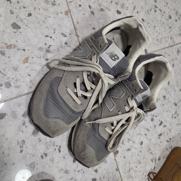 포터리 뉴발란스 574 회색 스니커즈 300mm