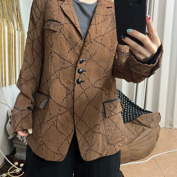 빈티지 여성 펀칭 디테일 3버튼 블레이저