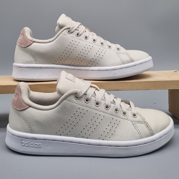 아디다스 어드밴티지 여성스니커즈230