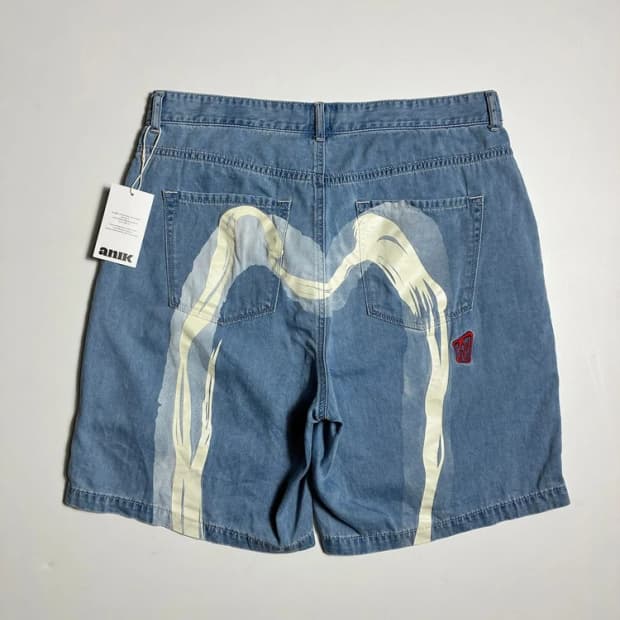 에비수 EVISU 23SS 페인팅 로고 빅힐스 데님 반바지 R2323