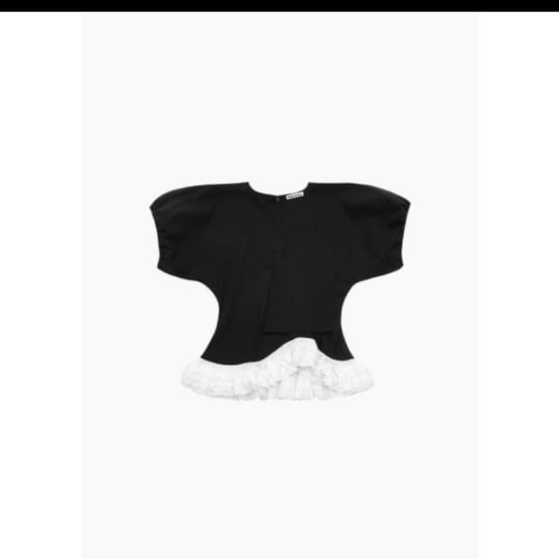 몰리고다드 러플 블라우스 24SS WENDY TOP IN BLACK
