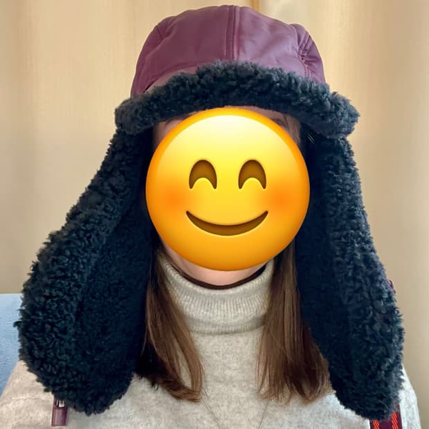 Shearling Trapper Hat (Burgundy & Black)