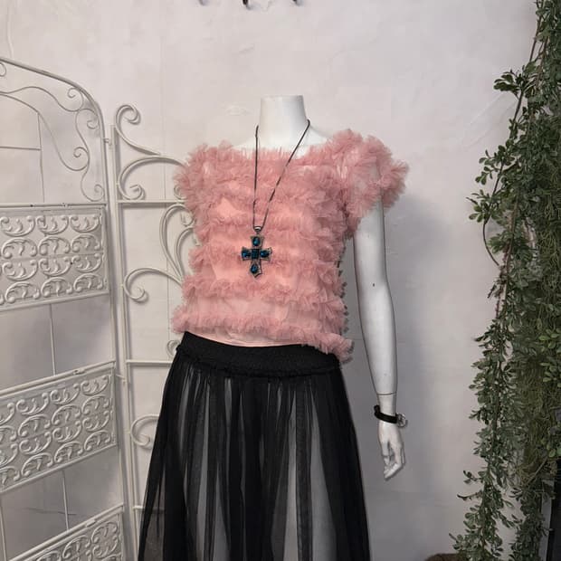 Baby pink mesh ruffle off shoulder bl