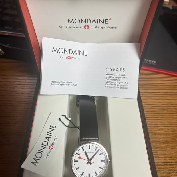 몬데인 쿼츠 한화 에디션