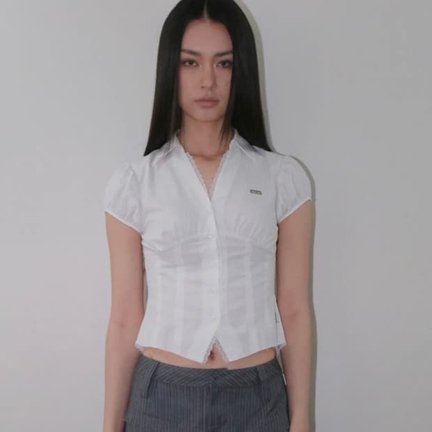 오디너리 홀리데이 lace trimming shirts