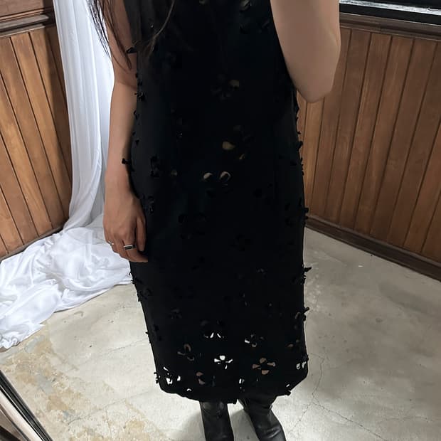 COMME DES GARCONS flower punching dress